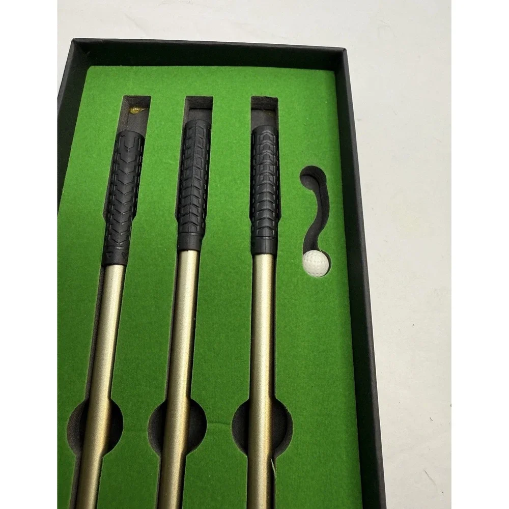 Desk Golf Pen Gift Set – Mini Putting Green‎ Box – Missing 1 Ball